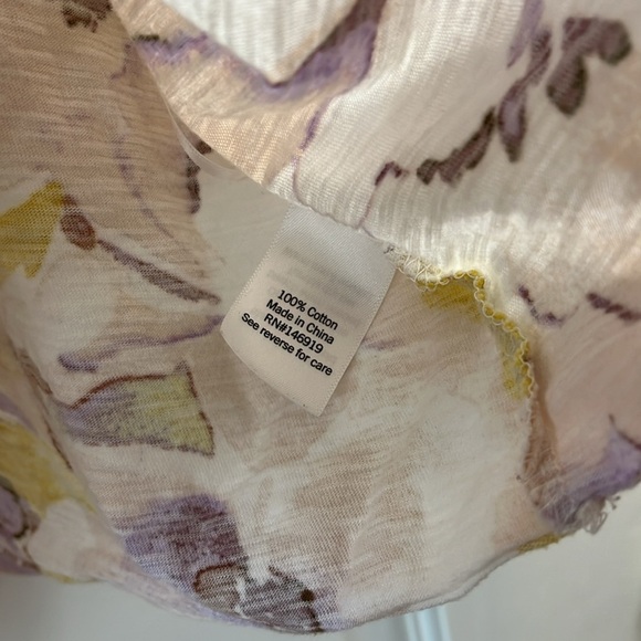 Lauren Conrad Floral Watercolor Eyelet Flutter Sleeve - Size 0X - Picture 7 of 8